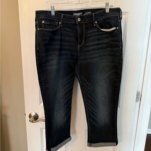 Denizen from Levi's Women's Deep Indigo Cropped Jeans